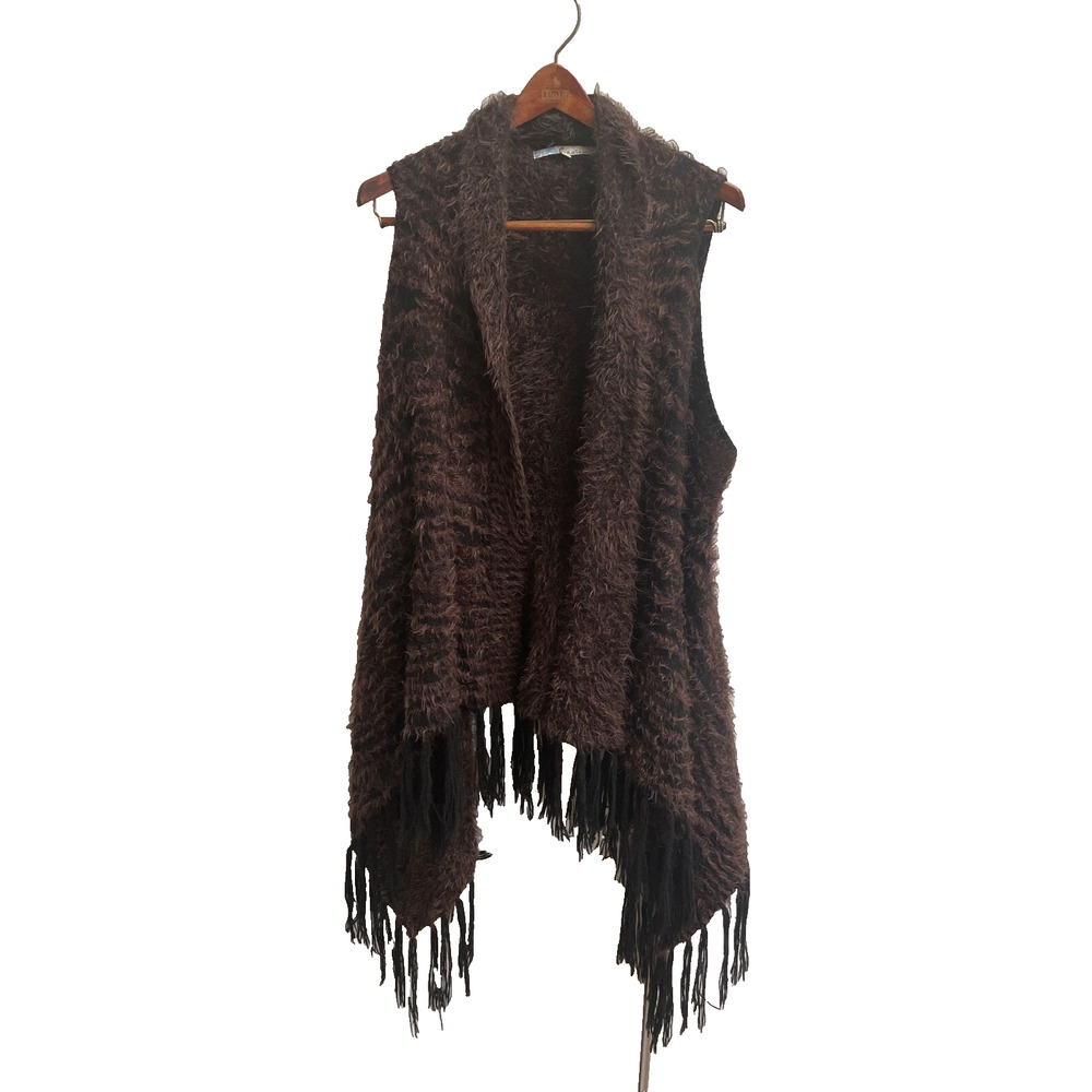 Cecico Womans Open Front Asymmetrical Sweater Vest With Fringe Brown with Black‎